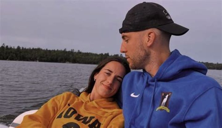 Amel Majri Biography: Boyfriend or Girlfriend, Family, Salary & Net Worth