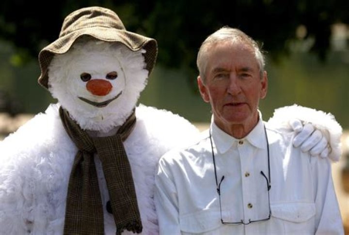
British Snowman Author & Actor, Raymond Briggs, dies at 88 