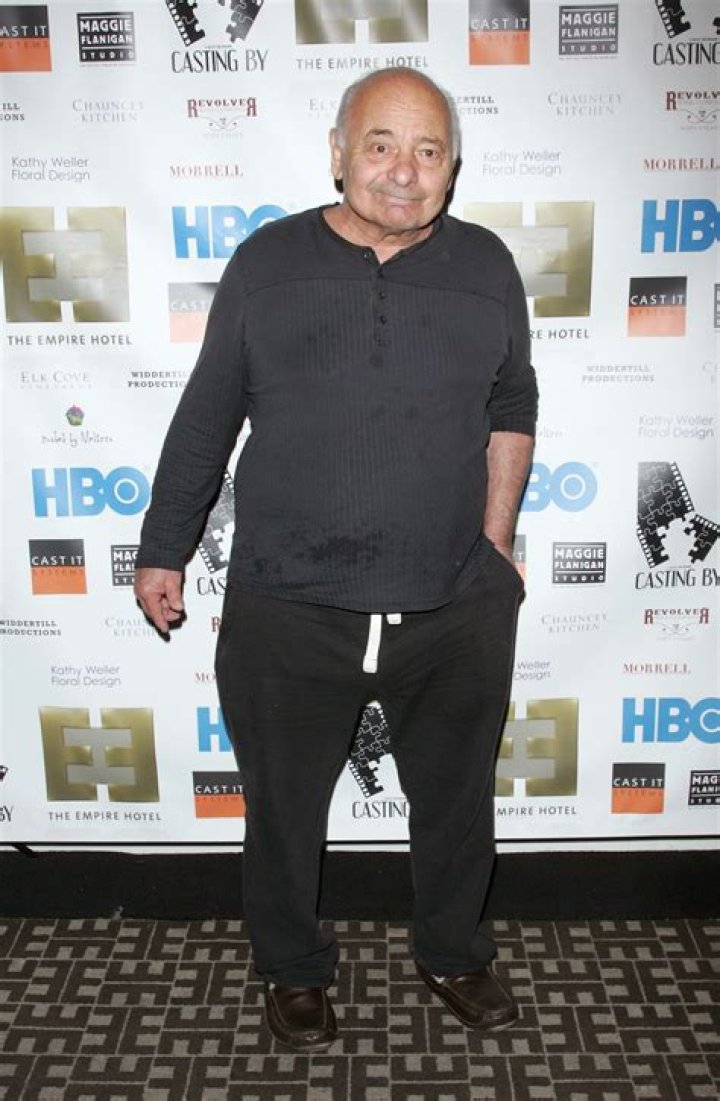 Burt Young Height, Weight, Net Worth, Age, Birthday, Wikipedia, Who, Instagram, Biography