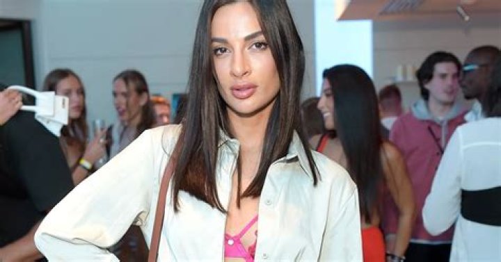 Christina Carmela Height, Weight, Net Worth, Age, Birthday, Wikipedia, Who, Nationality, Biography