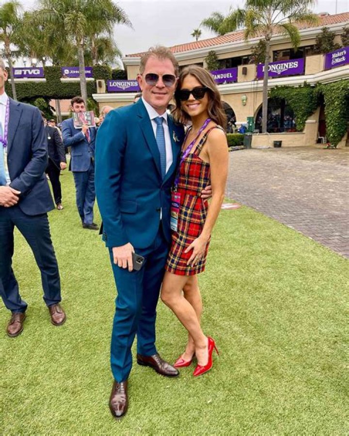 Is Michael Voltaggio Related To Bobby Flay? Family Links Explained