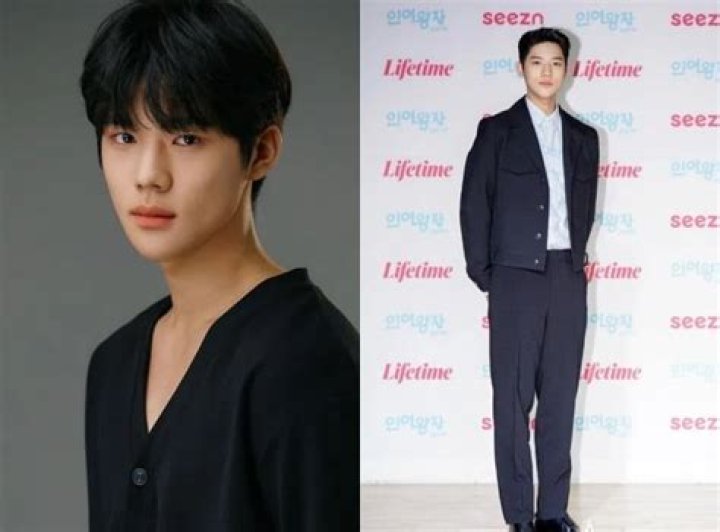 
Lee Jae Eung Height, Weight, Net Worth, Age, Birthday, Wikipedia, Who, Instagram, Biography 