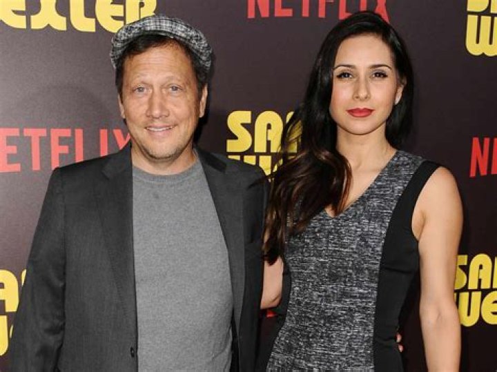 
Rob Schneider Wife Who is Rob Schneider Wife? 