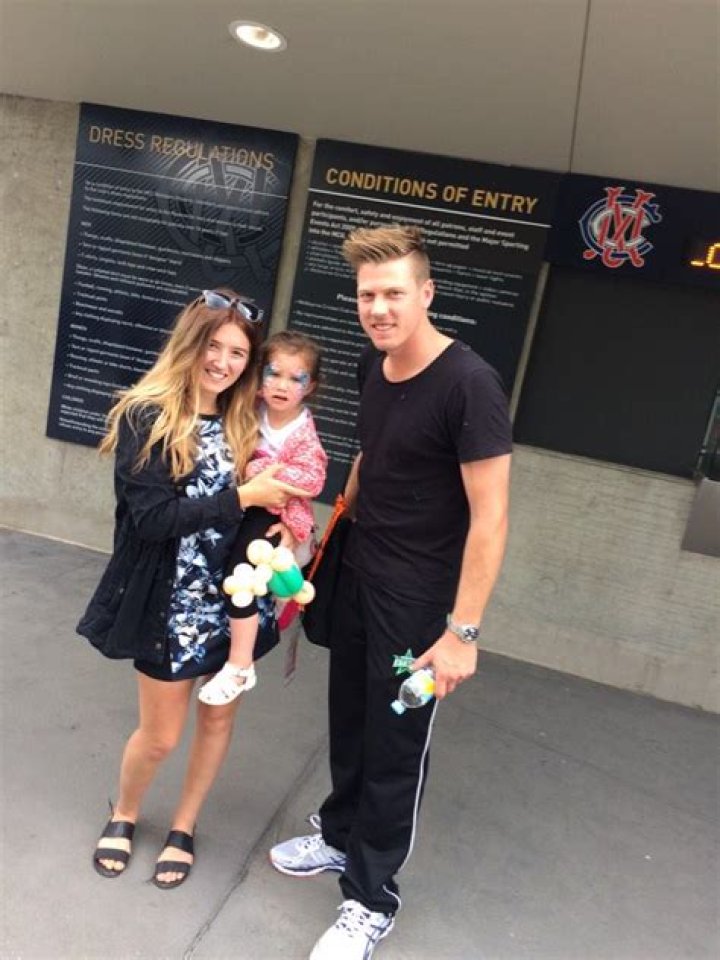 
What Happened To Ross Mitchell Anyon? NZ Potter Death Update – Wife And Family Details 