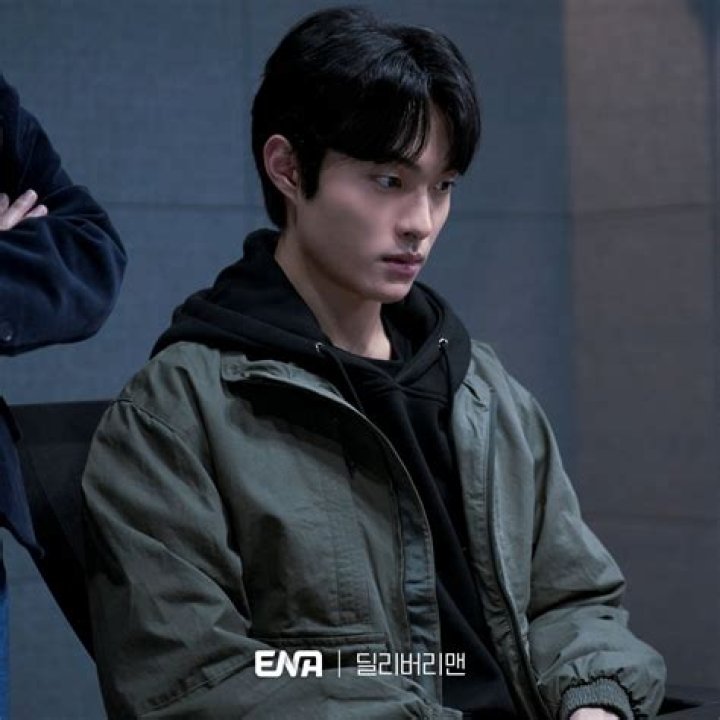 
Yoon Chan-young, Kim Min-seok and Girl’s Day’s Minah confirmed to star in upcoming drama Delivery Man 